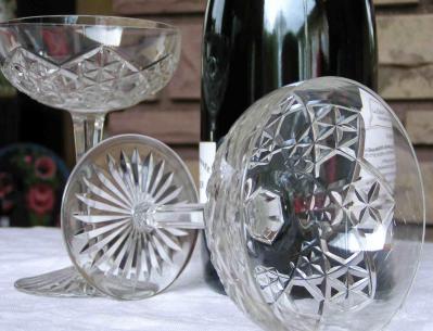 Cristal baccarat verre juigne estampile