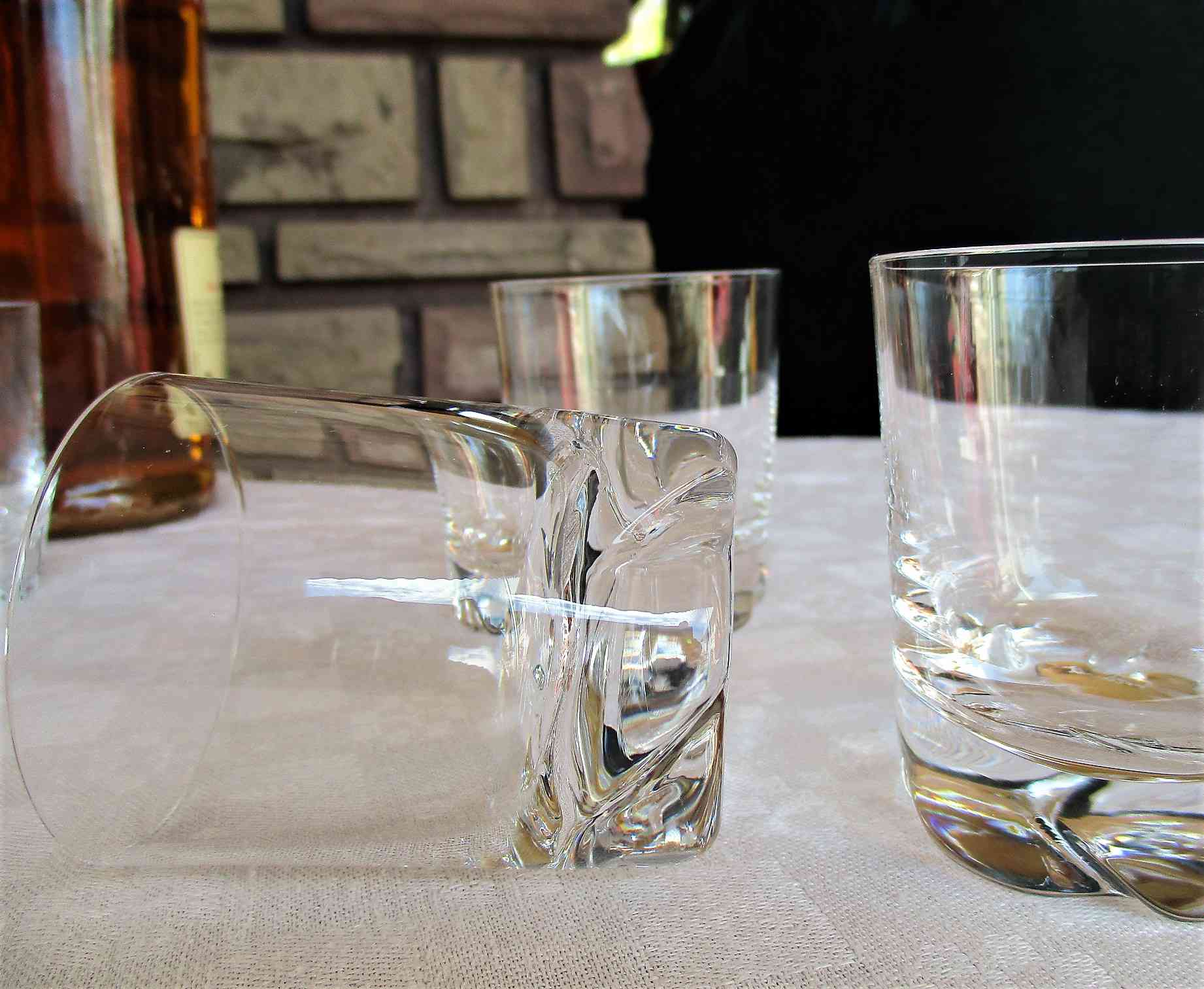 Daum 7 verres à champagne jus de fruit 19cl cristal Daum Blanzey décor taillé 