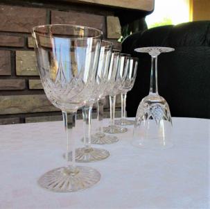 Baccarat verres anciens cristal