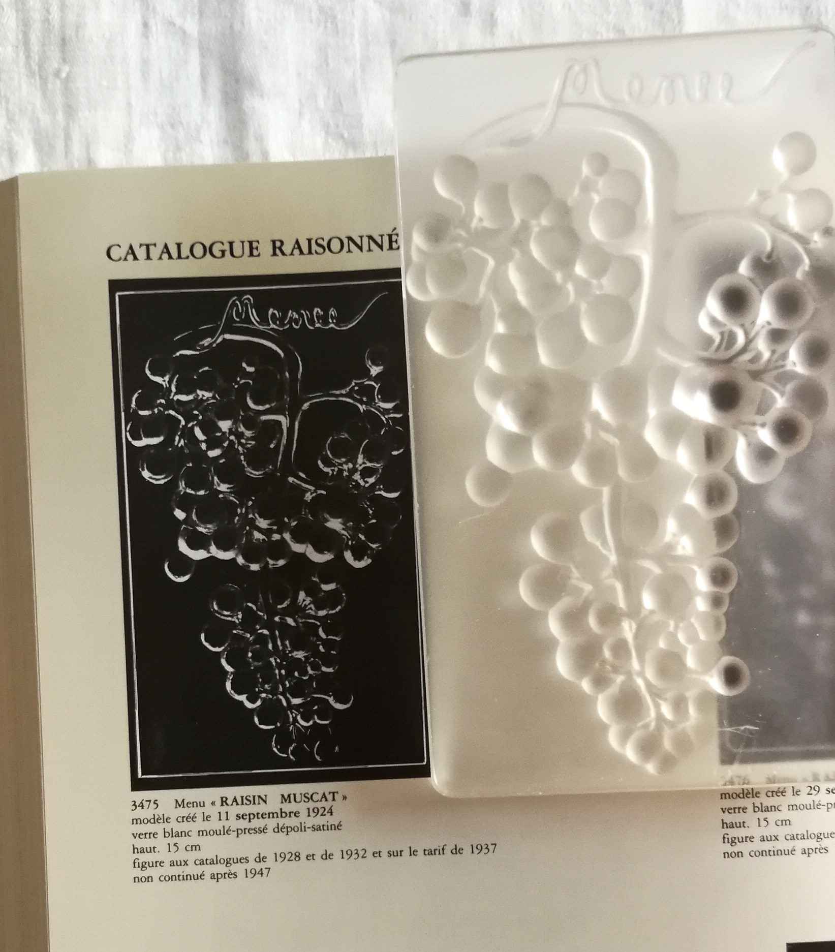 Plaque Menu " Raisin Muscat " Lalique