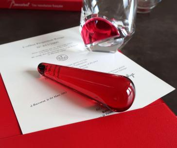 Projection rouge baccarat cristal france thomas bastide
