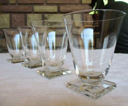 Verres baccarat cristal anciens